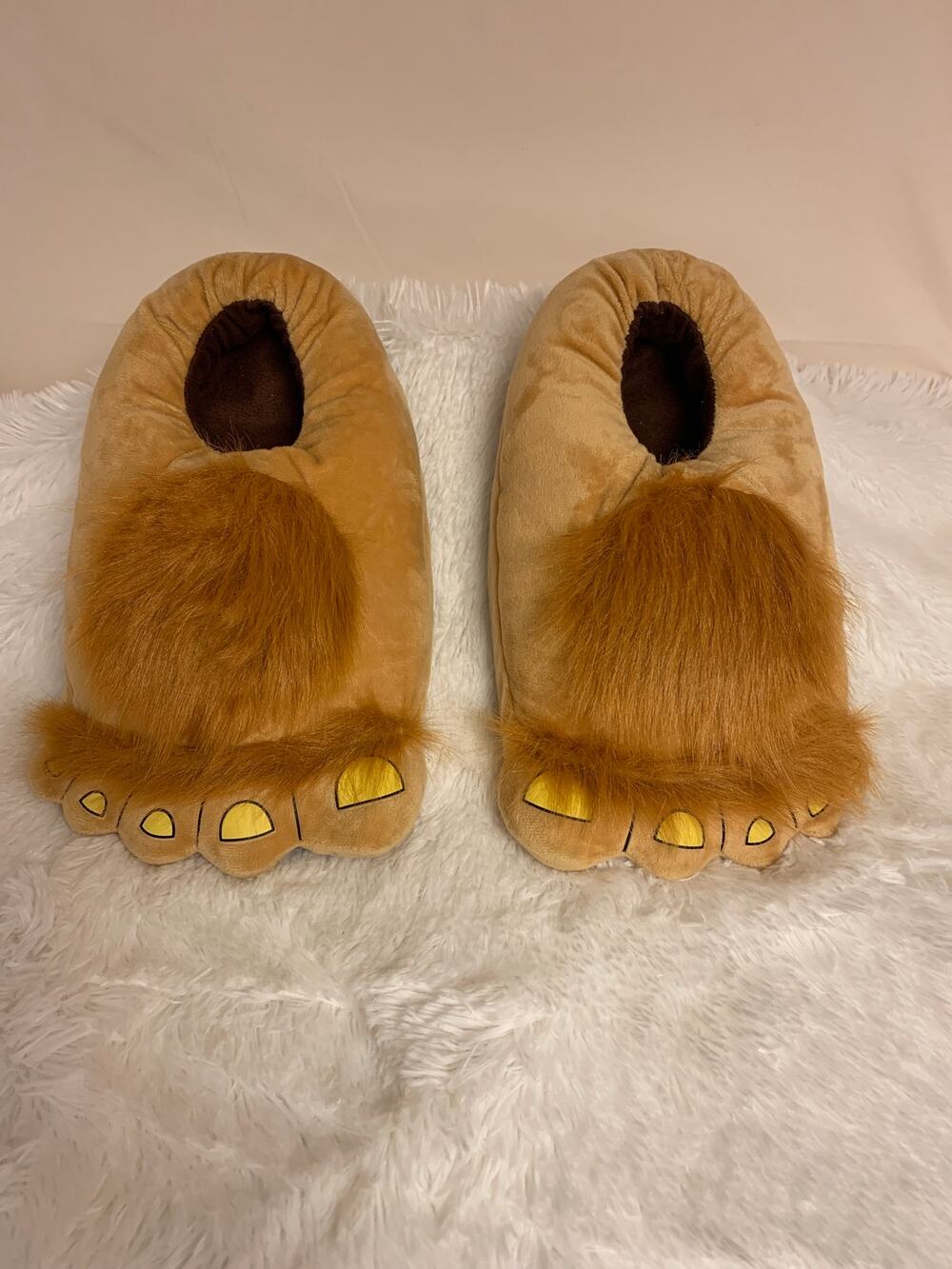 Monster Feet Slippers Faux Fur Costume House Shoe SZ L(10)